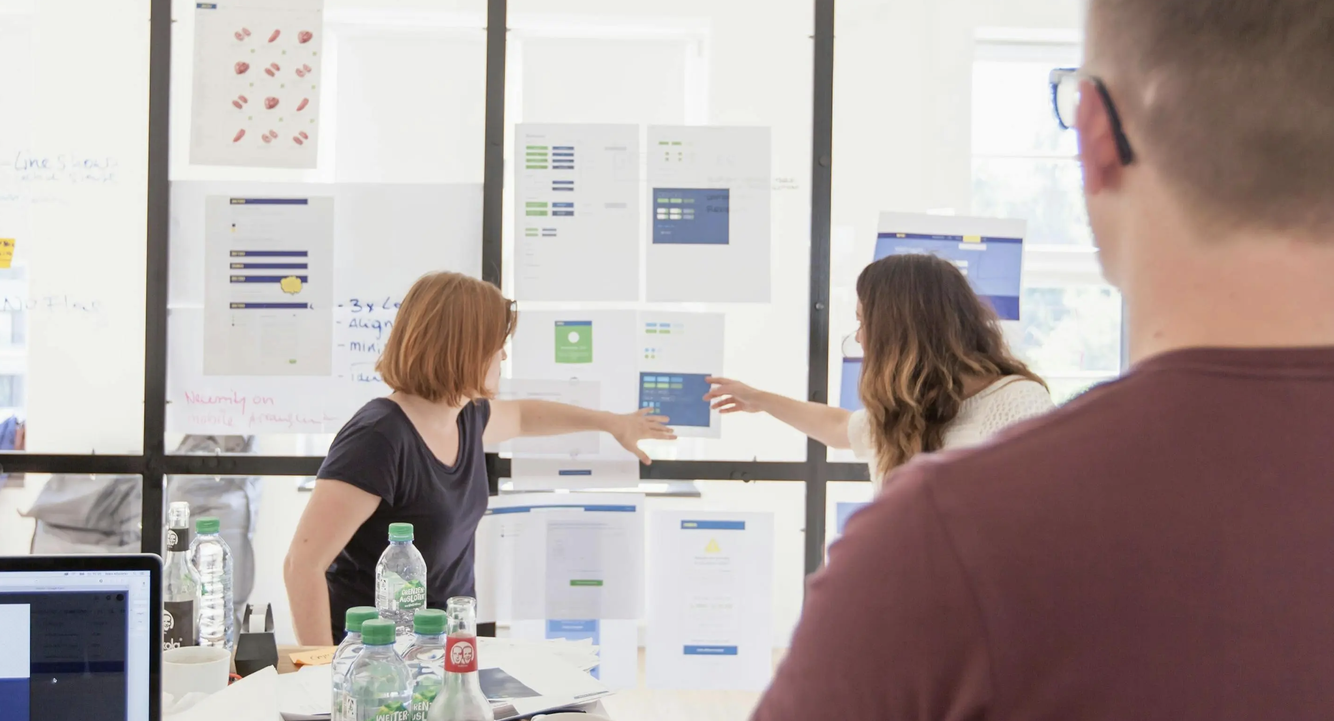 UX&I GmbH Project - Starthulp bij het uitlijnen van METRO op basis van gebruikersinzichten