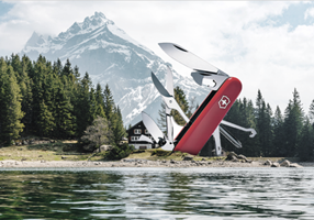 Elespacio Project - Victorinox, Het Zwitserse zakmes in de reclame