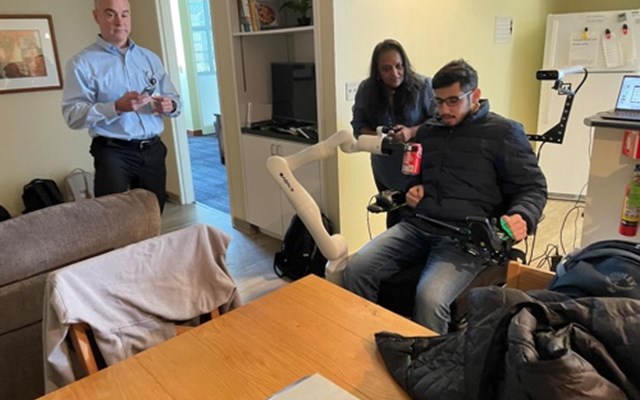 Black Coffee Robotics Project - Robotica voor gewonde veteranen