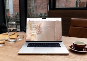 Blok56 Project - Brand Identity & Website Design DAY Verloskundigen