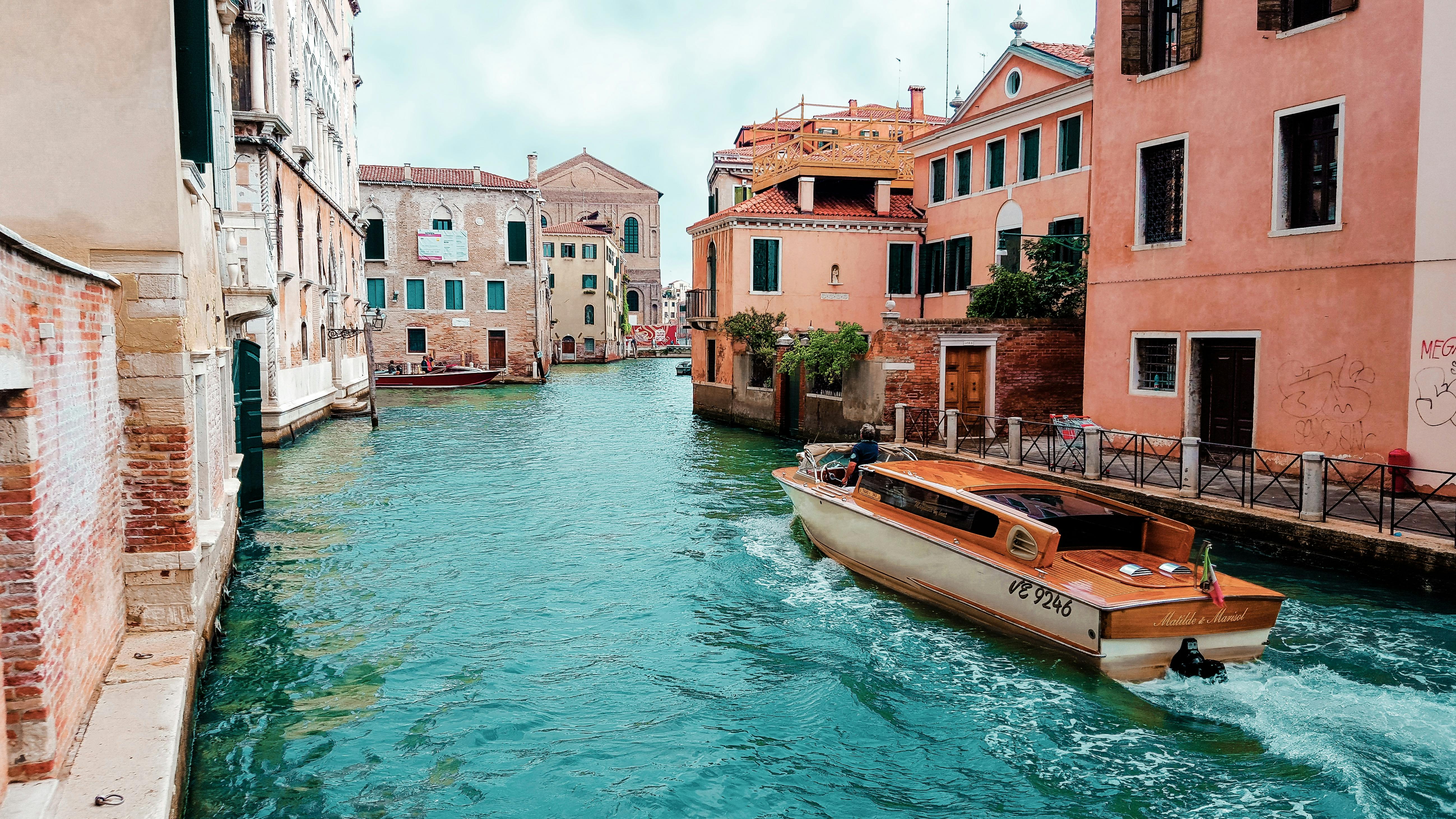 Italy Fixers Headerbild